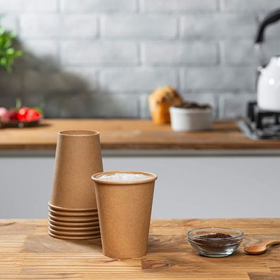 Płynny pojemnik na papier pakowy Biodegradowalne jednorazowe kubki do kawy dla restauracji, delikatesów i kawiarni